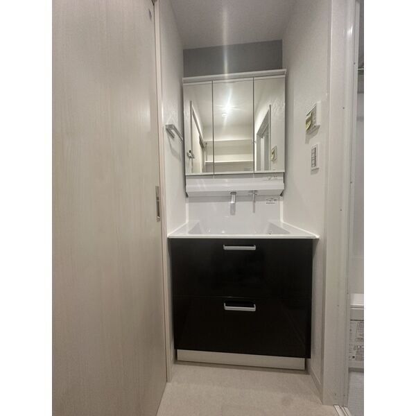 洗面設備　別室の参考写真です。※現況優先