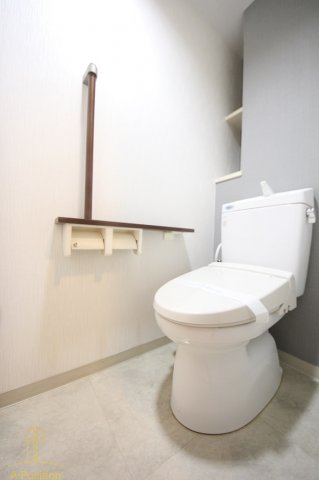 トイレ　マスターズレジデンス道頓堀III