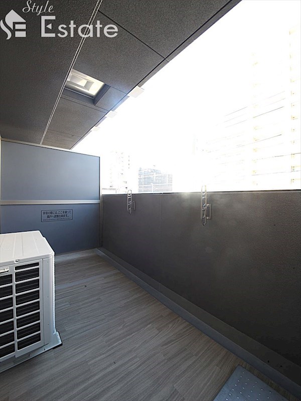 バルコニー　バルコニー