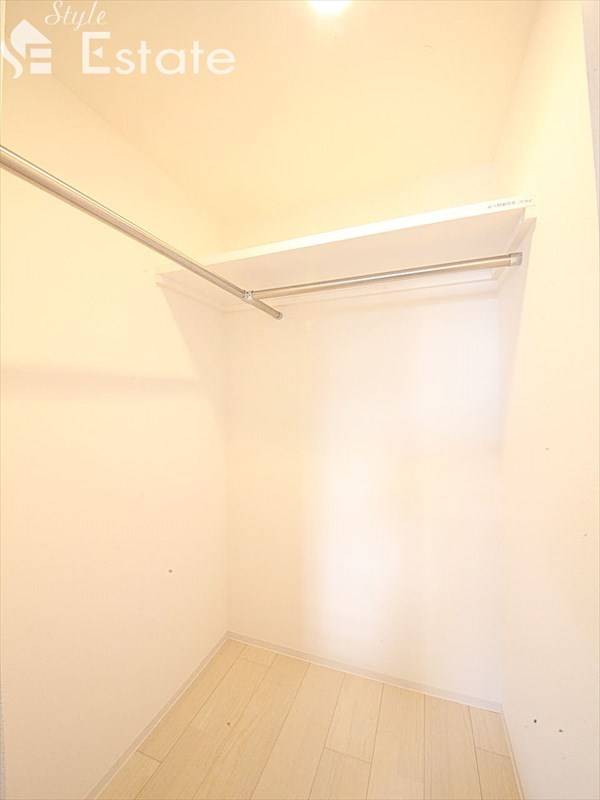 収納　ウォークインクローゼット