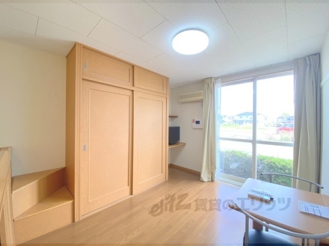 居室・リビング　洋室