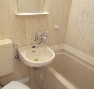 洗面設備　同タイプのお写真です