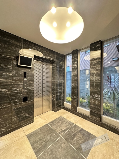 その他共有部分　エレベーター付き♪