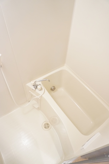 バス・シャワールーム　追焚付き浴室※同タイプ参考写真