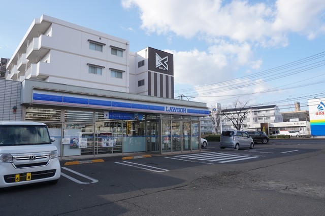 コンビニ　ローソン仙台泉崎一丁目店（コンビニ）まで390m