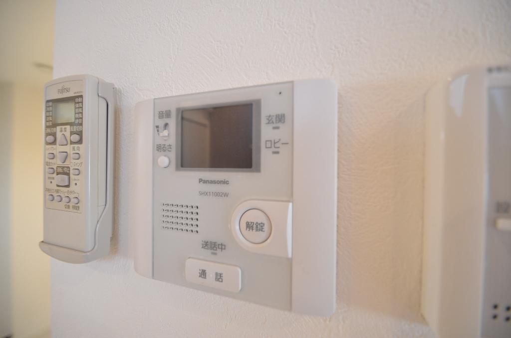 セキュリティ　カメラ付インターホン