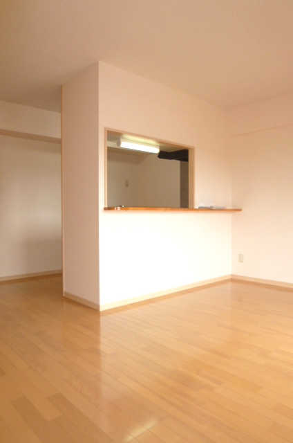 居室・リビング　使いやすい居間です