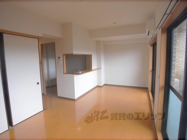 居室・リビング　リビング