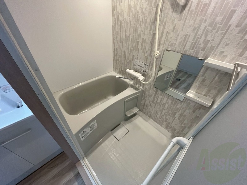 バス・シャワールーム　寝室です。部屋をどう使うかはあなた次第です！