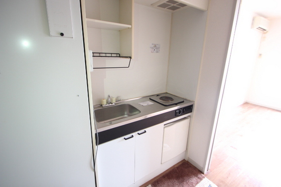 キッチン　※別部屋の写真です