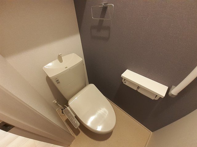 トイレ　シンプルで使いやすいトイレです