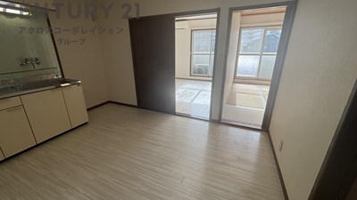 居室・リビング　落ち着いた雰囲気のリビングです