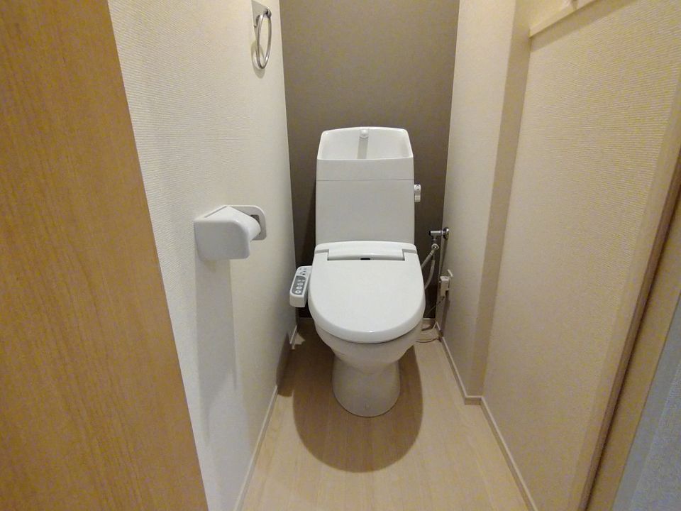 その他　温水便座付き