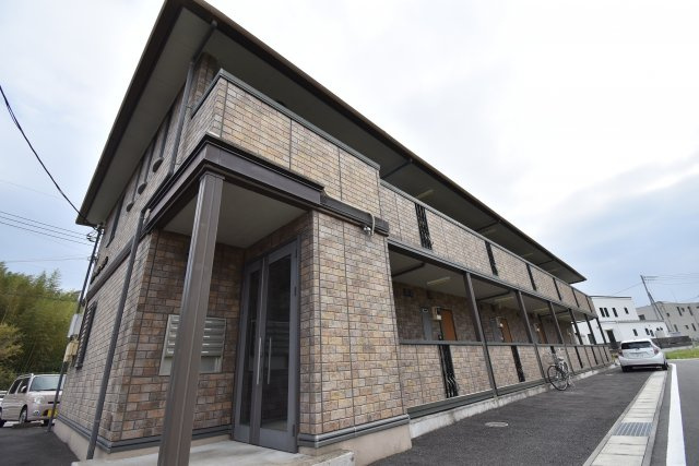 建物外観　リヴァージュねぎし