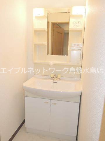 洗面設備　シャンプードレッサー