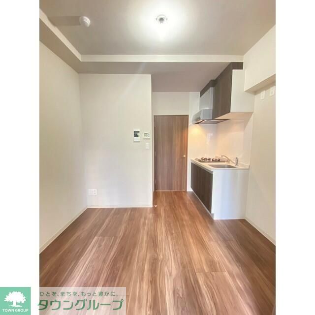 居室・リビング　※別タイプ間取り参考イメージ　現況優先