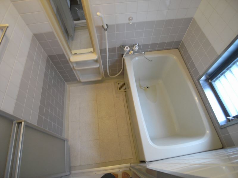 バス・シャワールーム　写真は3-B（反転タイプ）