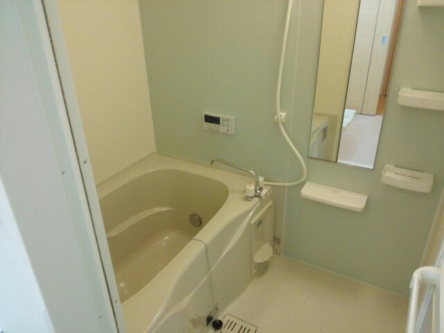 バス・シャワールーム　お風呂です