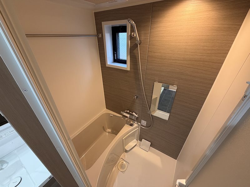 バス・シャワールーム　同間取り写真【202号室】