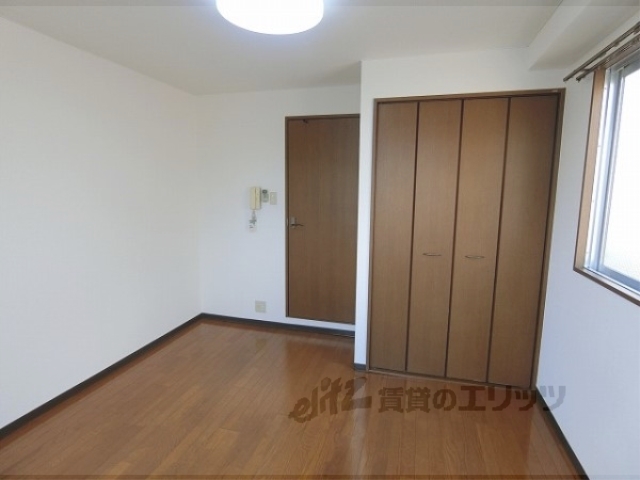 居室・リビング　洋室