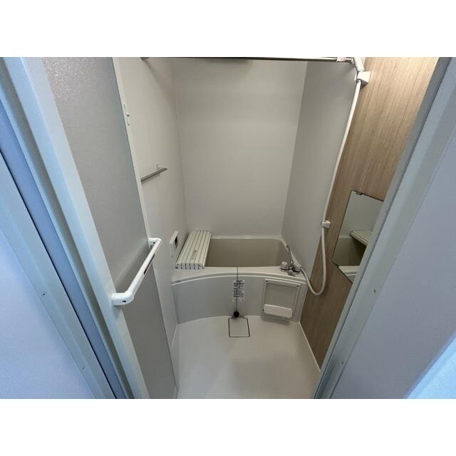 バス・シャワールーム　きれいなお風呂です