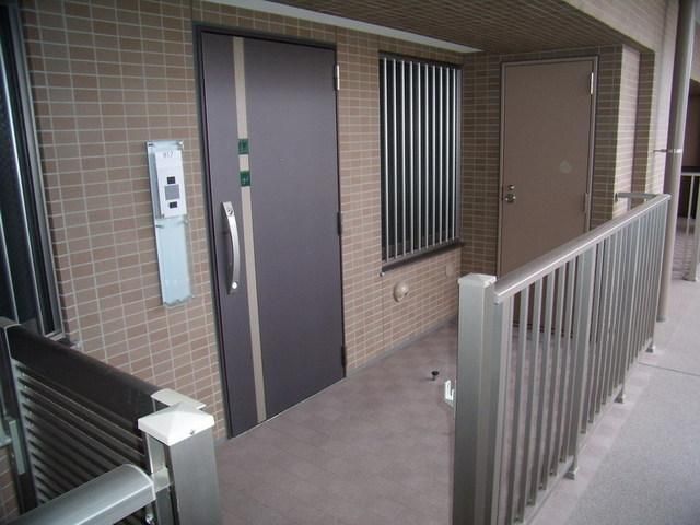 玄関　玄関ポーチ