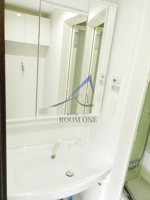 洗面設備　洗面台です。