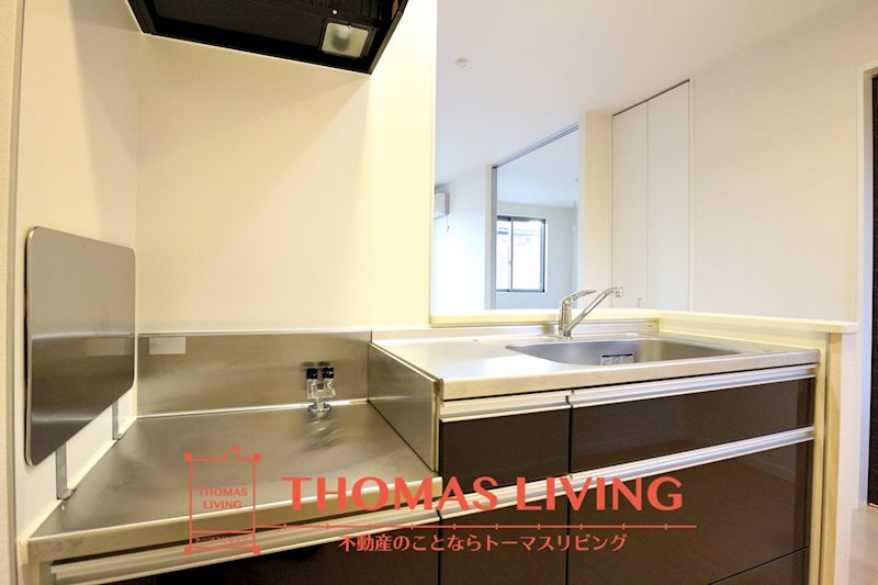 キッチン　料理しやすいゆとりあるキッチンスペースです。