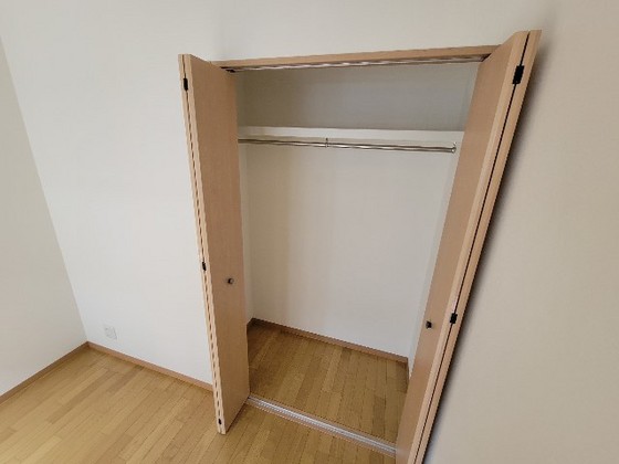 収納　※別部屋の写真です