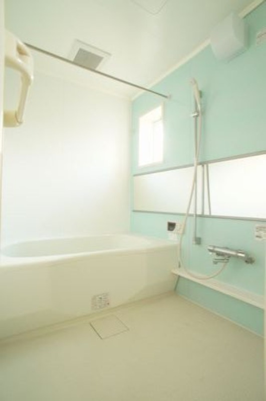 バス・シャワールーム　図面と現状に相違がある場合には現状を優先