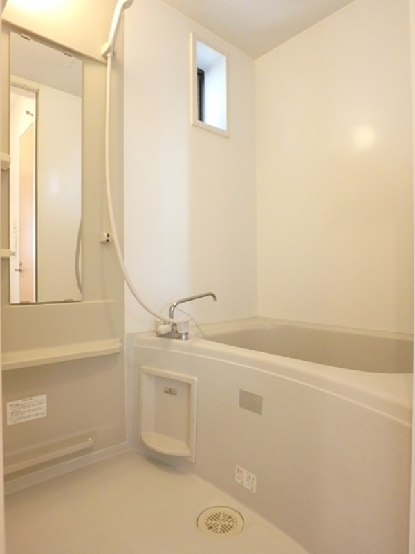 バス・シャワールーム　図面と現状に相違がある場合には現状を優先