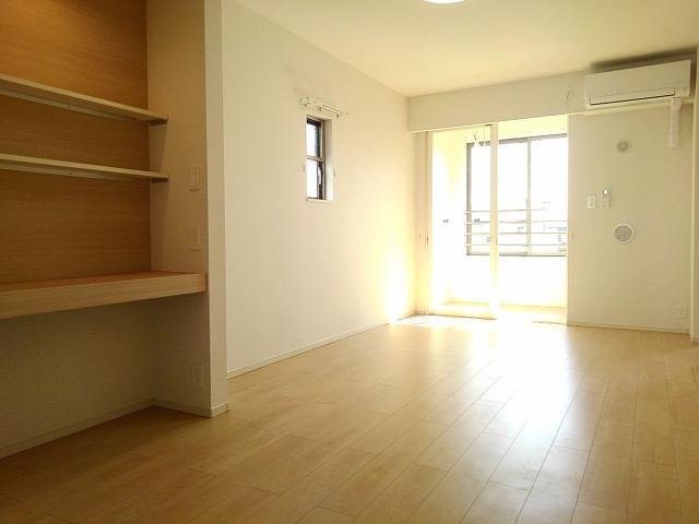 居室・リビング　リビング