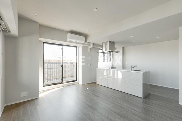 居室・リビング　※別部屋参考写真使用