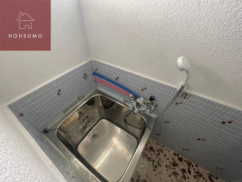 バス・シャワールーム　落ち着いた空間のお風呂です