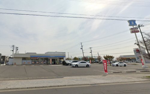コンビニ　ローソン 弘前泉野店（コンビニ）まで463m