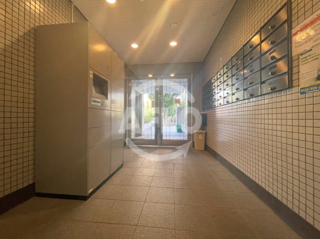 ロビー　アパルト松崎　ロビー