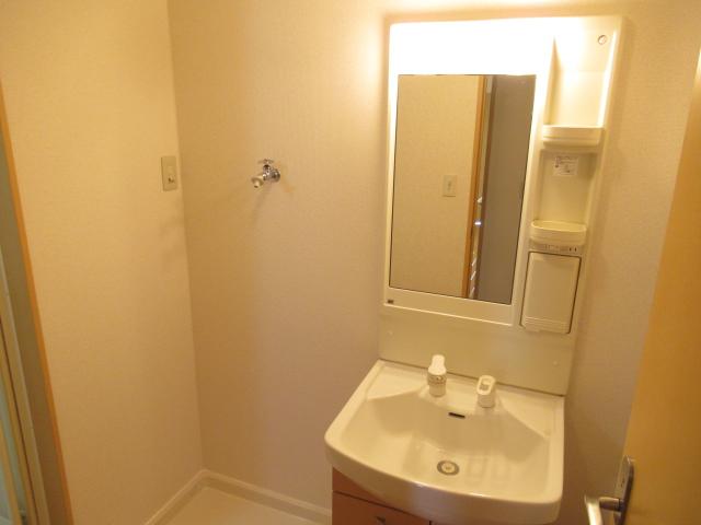 洗面設備　洗髪洗面化粧台