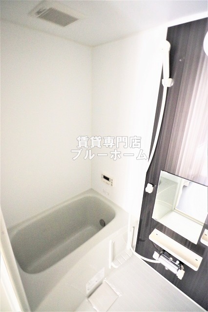 バス・シャワールーム　綺麗な浴室！