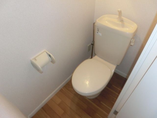 トイレ　トイレ