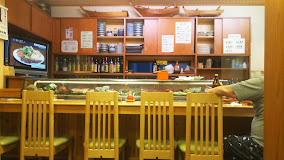 飲食店　宝寿司（飲食店）まで380m