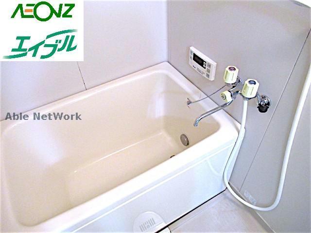 バス・シャワールーム　※同物件、別部屋の写真です