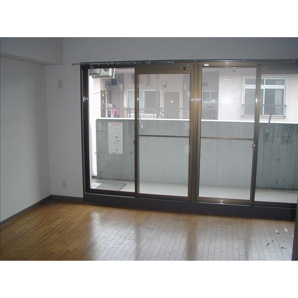 その他　【郵便局】名古屋高間郵便局まで522m