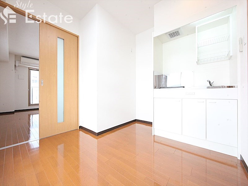 居室・リビング　内装