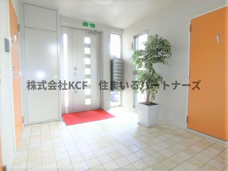 エントランス　清潔なエントランスです