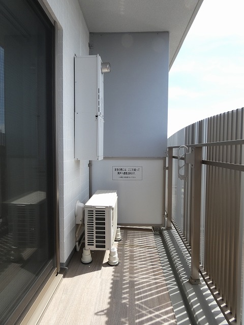 バルコニー　バルコニー