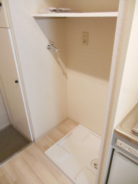 その他　★室内洗濯機置き場（上段棚）★