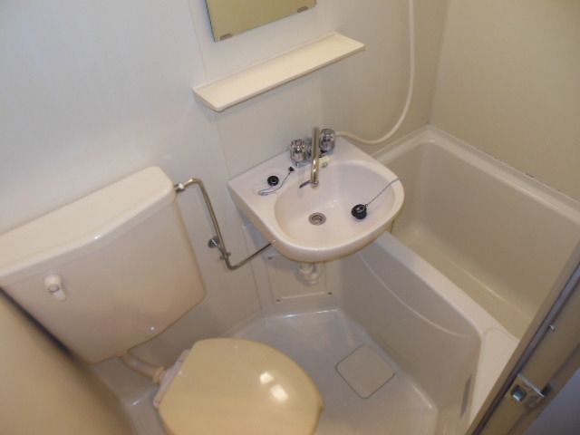 バス・シャワールーム　★一日の疲れをいやすバスルーム★