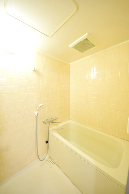 バス・シャワールーム　～一日の疲れを癒しましょうっ～