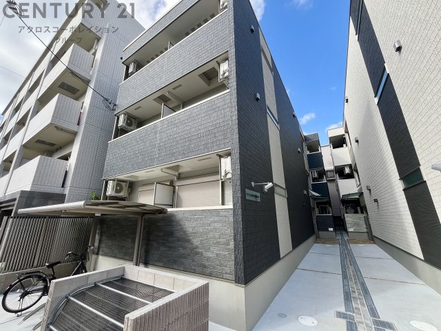 建物外観　オートロック、モニター付きインターホンついてます！