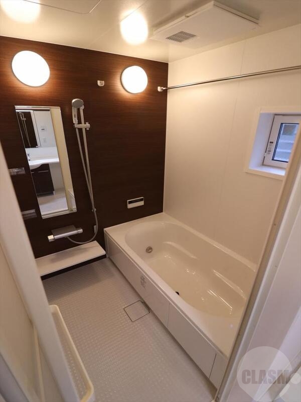 バス・シャワールーム　追炊き・浴室乾燥機付き